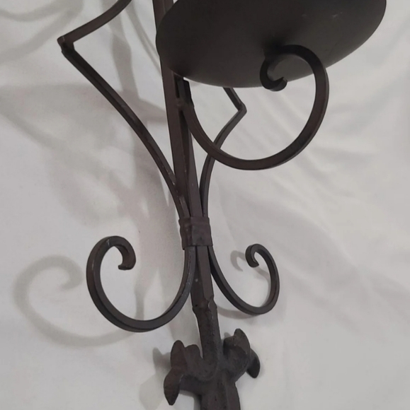 Wrought Iron Hanging Candle Holder Set - Picture 7 of 7